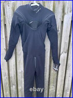 Aqualung Fusion ATS Thermal Undersuit, S/M. Brand New / Unworn / Tags