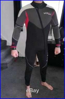 Aqualung Semi-Dry Scuba Diving Suit, (Wet Suit)