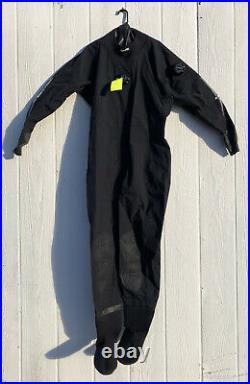 BARE Aqua Trek 1 Womens Medium Tech Dry Suit CM4478-2 Scuba Diving Drysuit