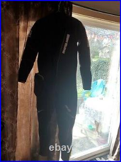 Body Glove Atlas infrared Semi Dry Suit scuba suit, men's size large