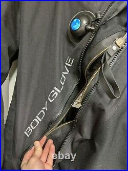 Body Glove Scuba Diving Drysuit Men's Large with Carrying Bag