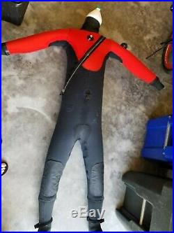 DUI CF200 SCUBA Diving Drysuit (size Medium)