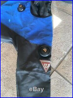 DUI TLS Drysuit M/L scuba diving suit MINT condition Rubber/Seals in GREAT state