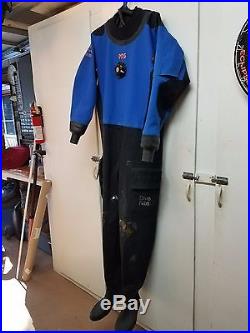 Dive Rite 905 Scuba Diving Dry Suit (Size Large)