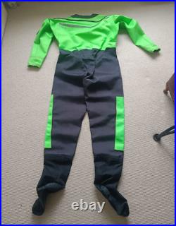 Hammond HDS140 Diving Drysuit LARGE scuba suit