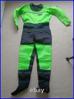 Hammond HDS140 Diving Drysuit LARGE scuba suit