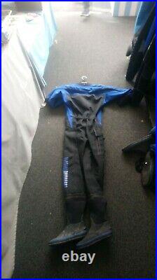 Ladies NEW WRISTS AND NECK! Small/4 Boots Northern Diver Vortex Drysuit SCUBA