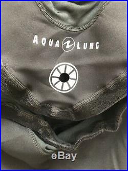 NEW Aqua Lung Fusion Tech Drysuit SKIN Cover Size SM/MD Scuba diving aqualung