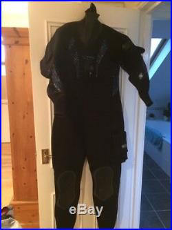 O'Three MSF500tb SCUBA diving Dry Suit Ladies/womens Size 14 (Medium-large)
