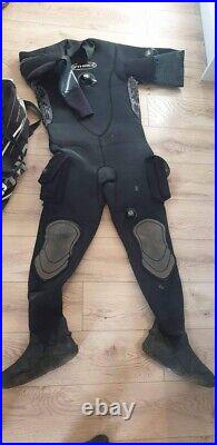 O'three scuba diving dry suit with pee valve, Size MLT, kitbag