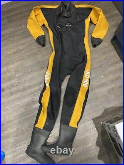 Oceanic scuba diving dry suit large