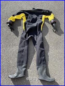 Protec scuba dry suit with Dry Gloves
