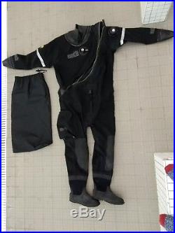 SCUBA Seaskin black membrane drysuit 5'2 with values UK boot size 8 new seals