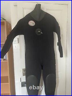 Scarpa Scuba Diving drysuit used. Size Small, 5'-5'3 Size 5 Feet