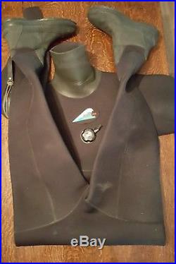 Scuba Dive Dry Suit High Tide Duc Diver Dry Suit with SI TECH Valves