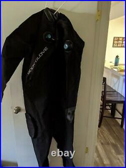 Scuba Diving Dry Suit Men Large, Black with Zipper, a carrying bag, nylon socks