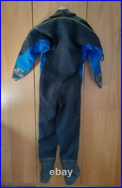 Scuba diving Namron dry suit, size medium, comes with carry bag