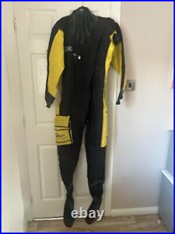 Scuba diving dry suit Medium