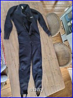 Scuba diving dry suit and undergarments size small