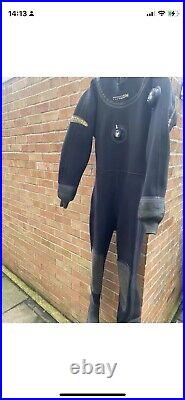 Scuba-diving dry suit (large/boot 9)