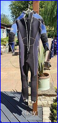 Scuba mens semi dry suit