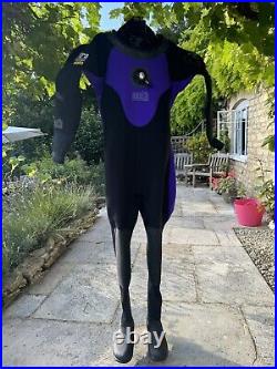 Seaskin Scuba diving dry suit Ladies Size 12 unused