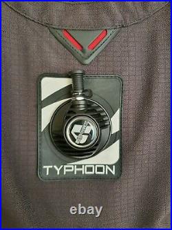 Typhoon Fathom Delux Drysuit Scuba Adult Small 7 Boot Apeks Valves used twice