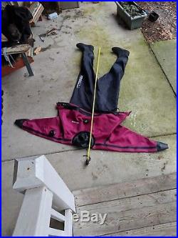 Typhoon Ranger Front Entry Scuba Drysuit Seals good. Medium size