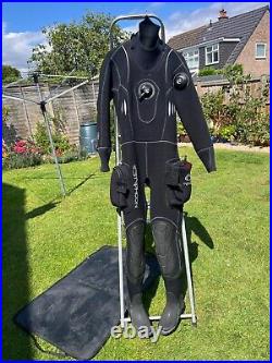 Typhoon scuba diving dry suit M/06