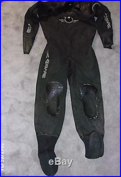 Used Bare NexGen Scuba Diving Drysuit Men's Size ML Brand New neck/wrist seals